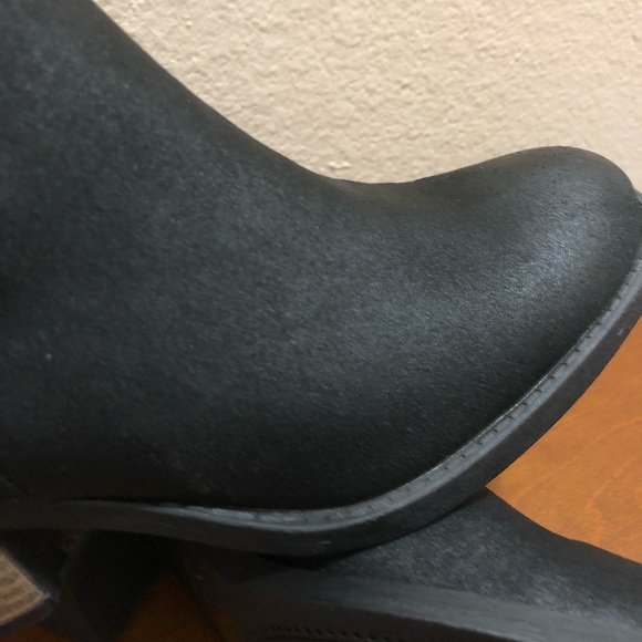 Bootie - Picture 6 of 6